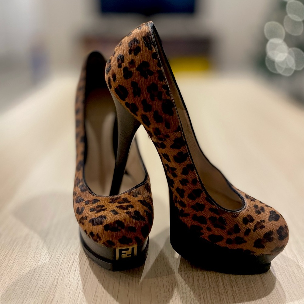 Fendi Leopard Print Pony Hair Logo Decolette Heels Platform Pumps Size 39